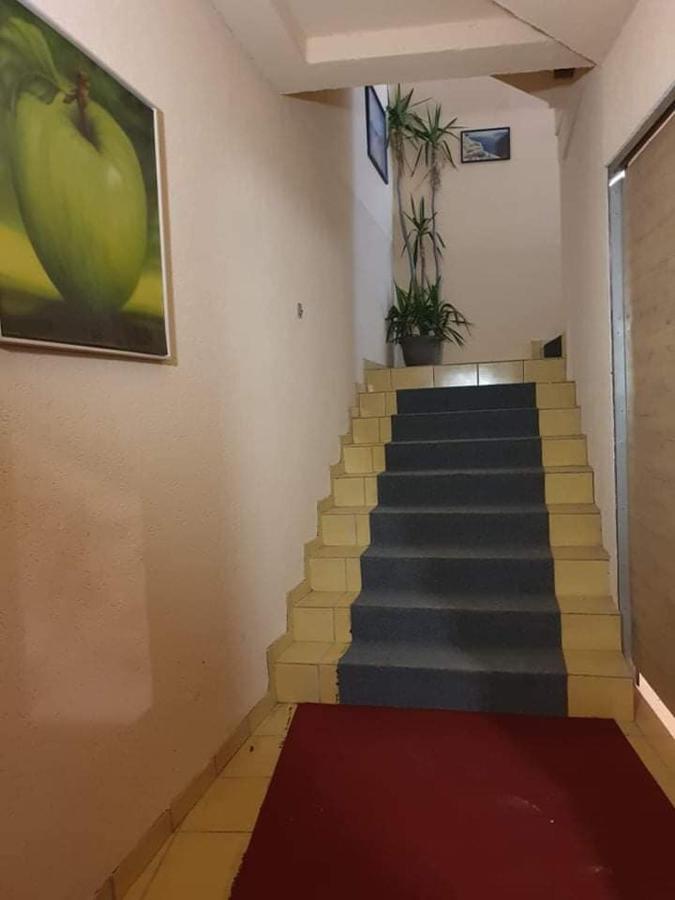 Hotel Sobe Royal 2 Šabac Exterior foto